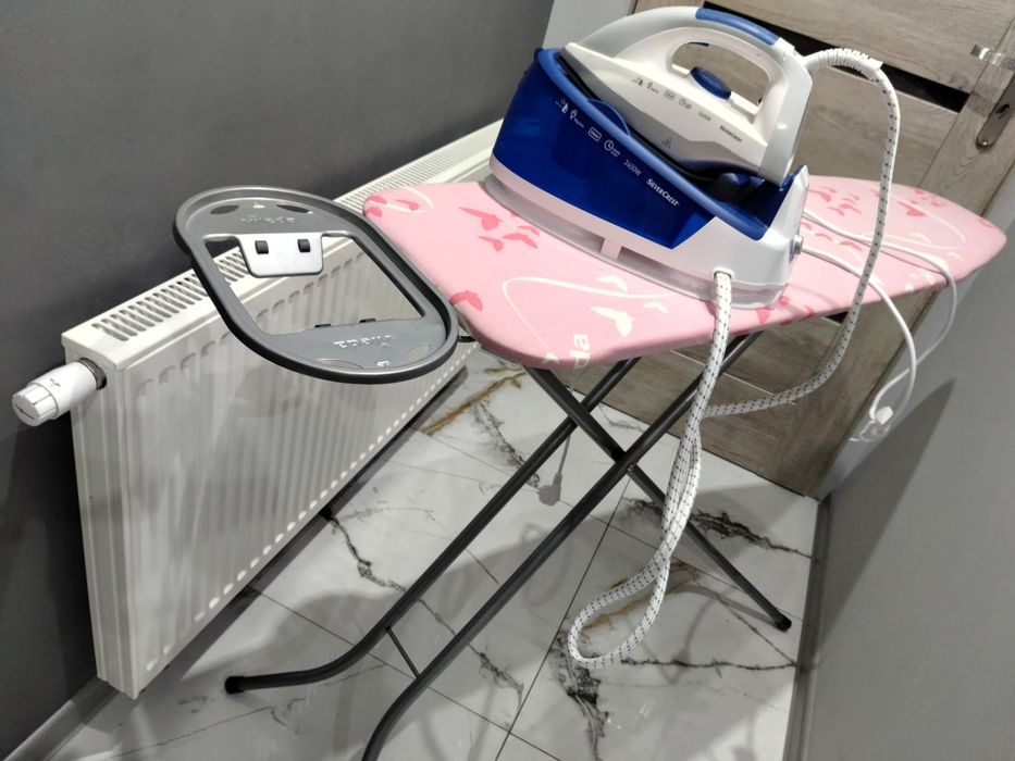 Sprzedam zelazko parowe z deska