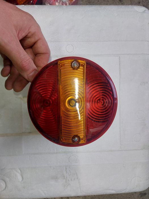Lampa tylna zespolona HELLA
