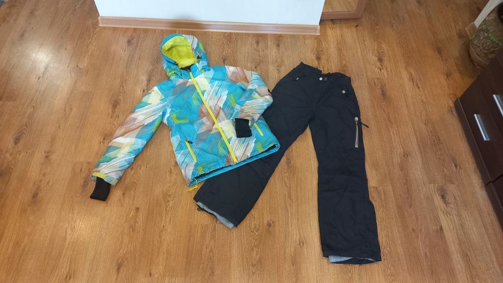 Лыжный костюм 34р ,XS,на 160-164см Rodeo/ Trespass 2000мм