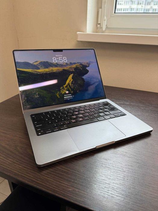 Macbook Pro M1 Pro 16/512