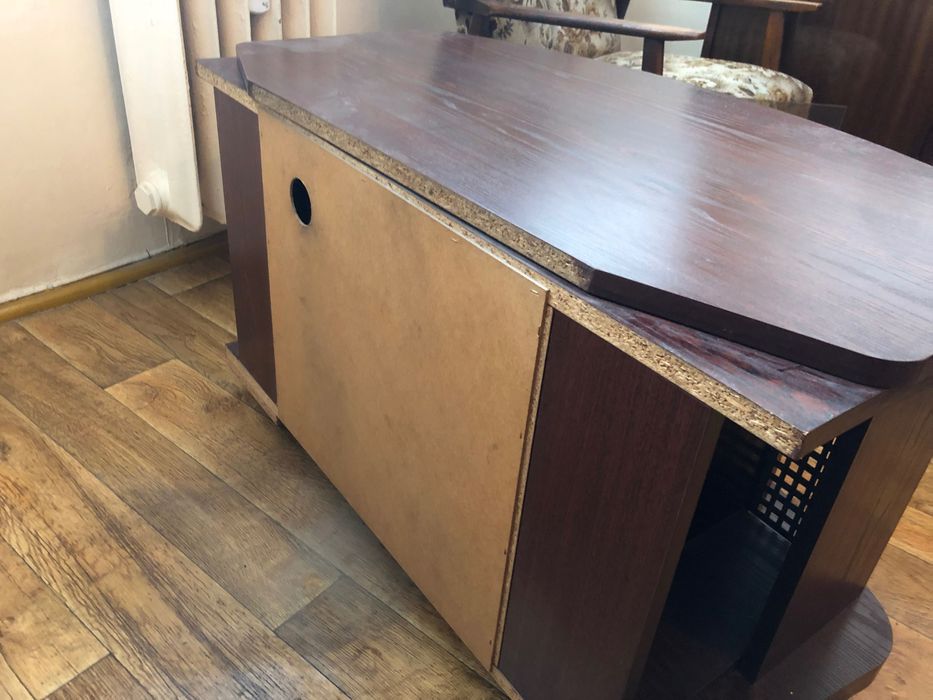 Szafka RTV PRL z przeszklonym miejscem na płyty lata 60 te