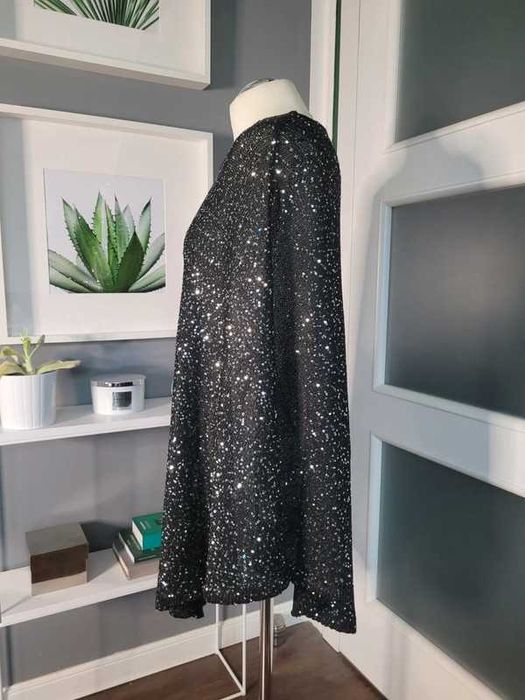 Narzutka poncho z cekinami b.p.c 44/46