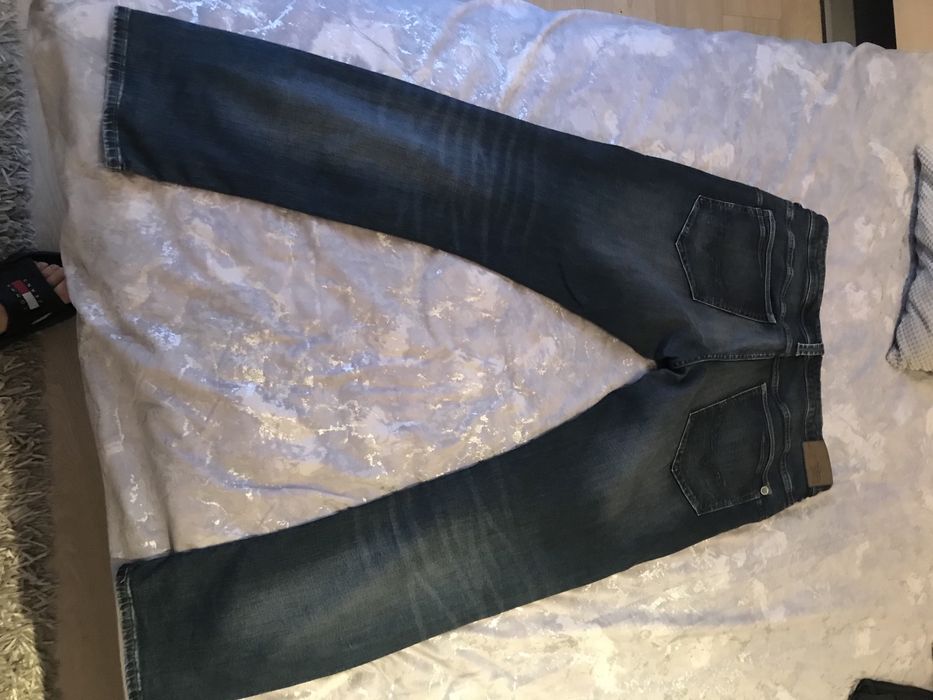 Sprzedam spodnie Pepa James