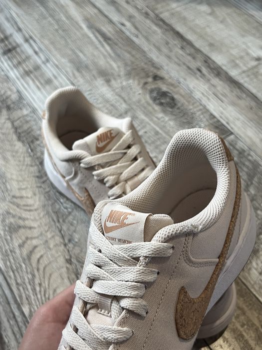 Кросівки Nike court vision ( не Air force 1)