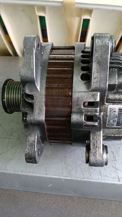 Alternator do Laguny 3 orginalny Renault