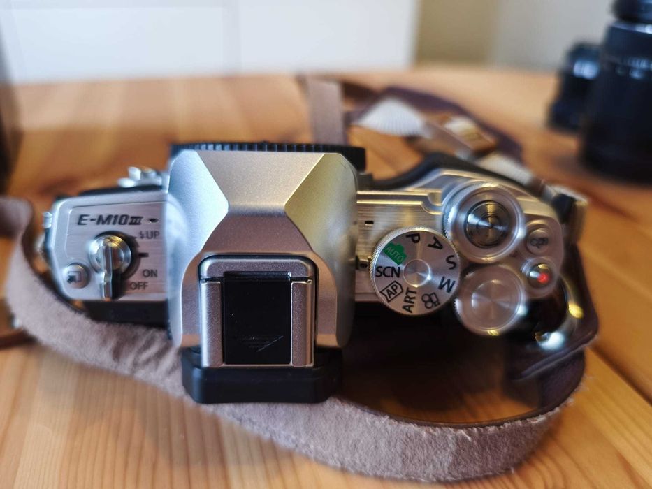 Olympus OM-D E-M10 Mark III | body / zestawy świetny stan