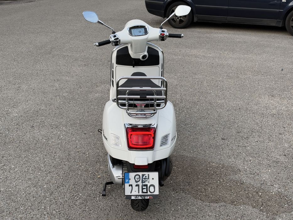 Vespa GTS 310 Nova