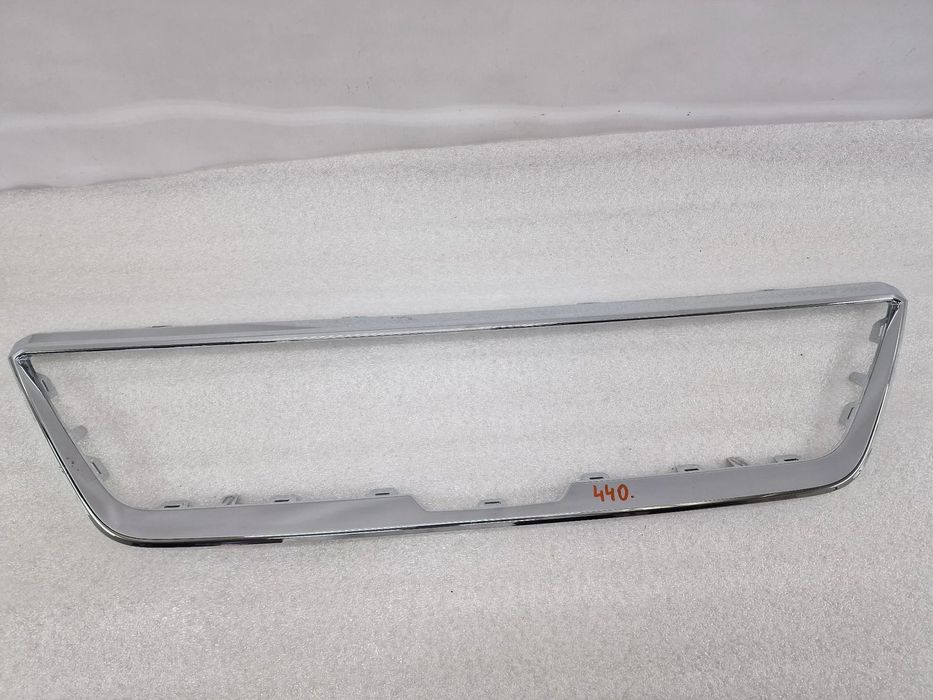 SEAT IBIZA V 5 6F0 16- CHROM / RAMKA ATRAPY / GRILLA PRZEDNIEGO PRZÓD , NR 6F0854643B , NR AUKCJI GL440