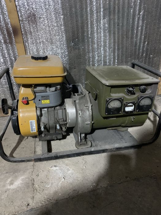 Продам генератор з чистим синусом.