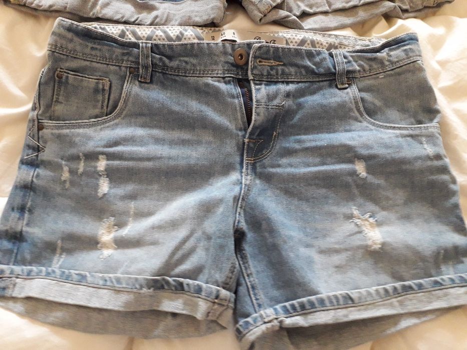 Calções mulher marca Bershka