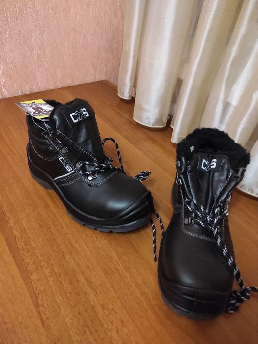 Робоче зимове взуття спецвзуття