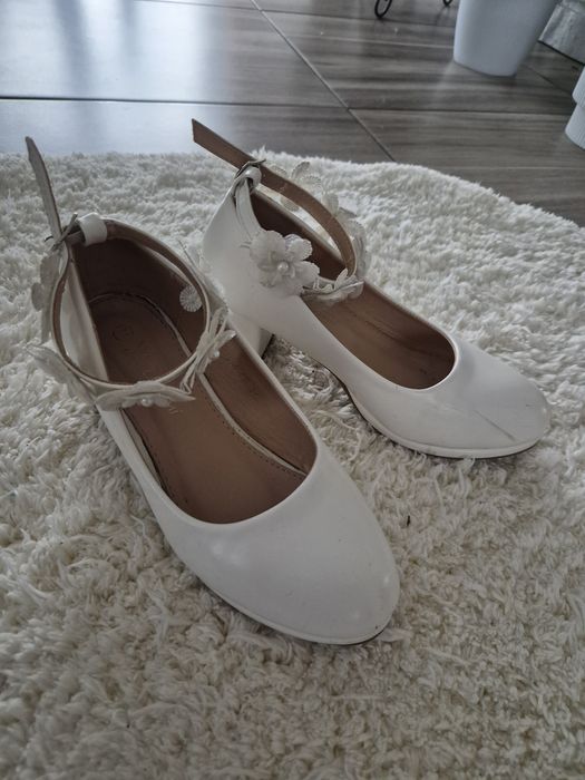Buty na obcasie dziewczynka 34