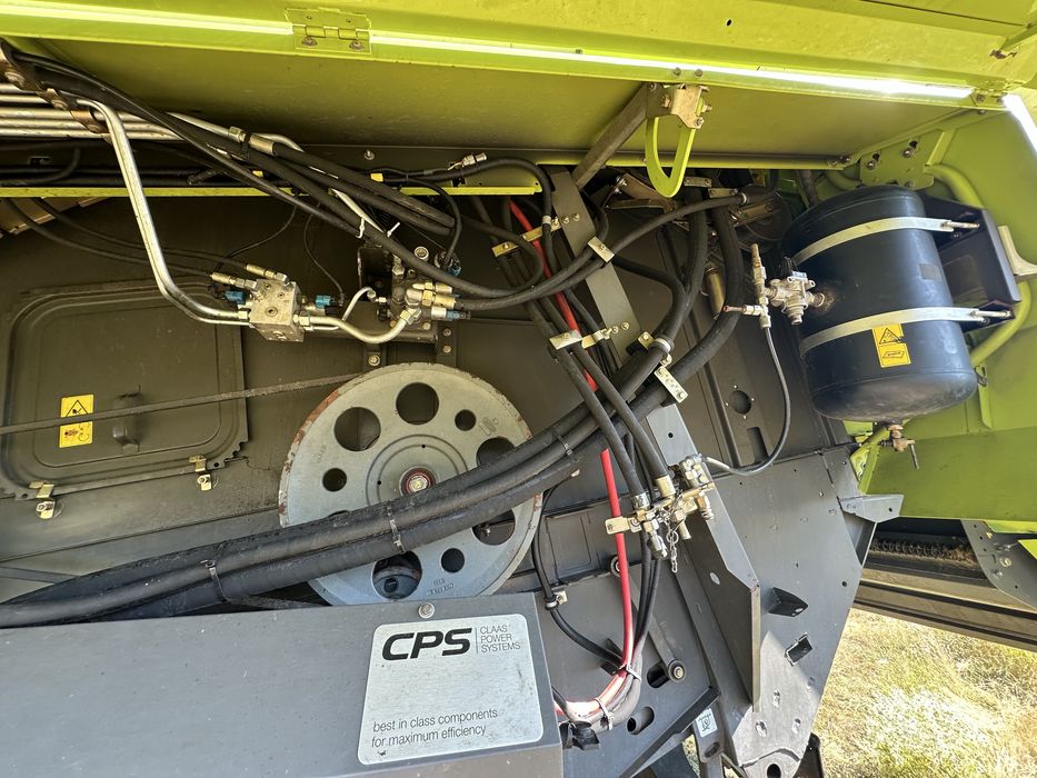 Claas Tucano 470