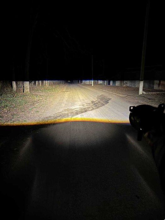 Противотуманка AUDI A4/A5/A6/Q3/Q5  Passat CC біле/жовте ближнє/дальнє