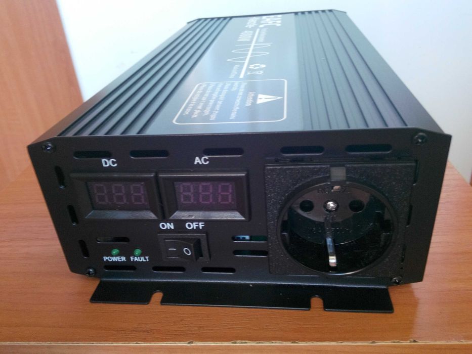 Інвертор перетворювач напруги 12V-220V 4000W чистий синус "EAFC".