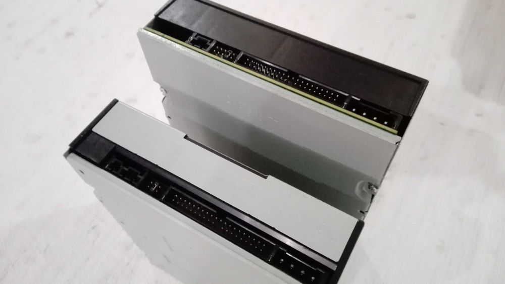 Drives DVD Pioneer e LG