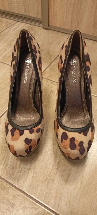 Buty, czółenka damskie na wysokim obcasie