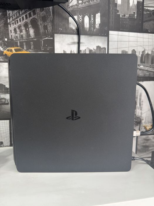 Ps4 Slim 1tb + comandos