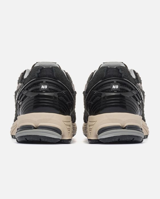 New Balance 1906 Black Protection Pack