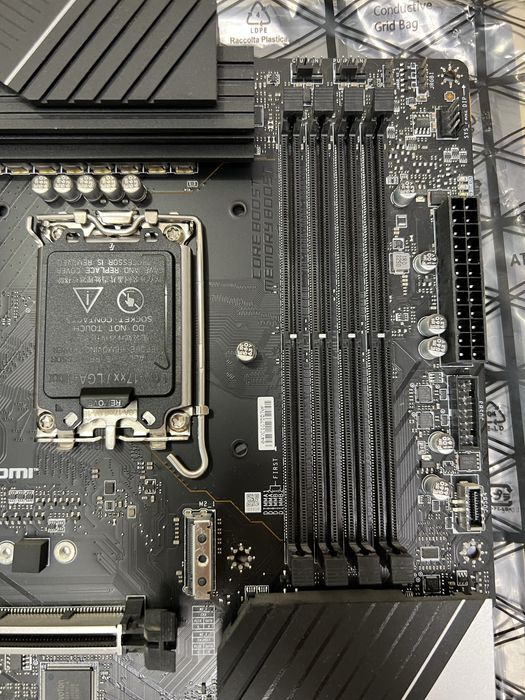 Материнська плата MSI Pro Z790-A Wi-Fi DDR5 (s1700, Intel Z790, PCI-Ex16)