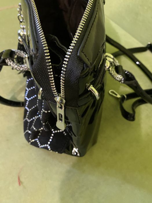 Сумка лакова шкіра чорна