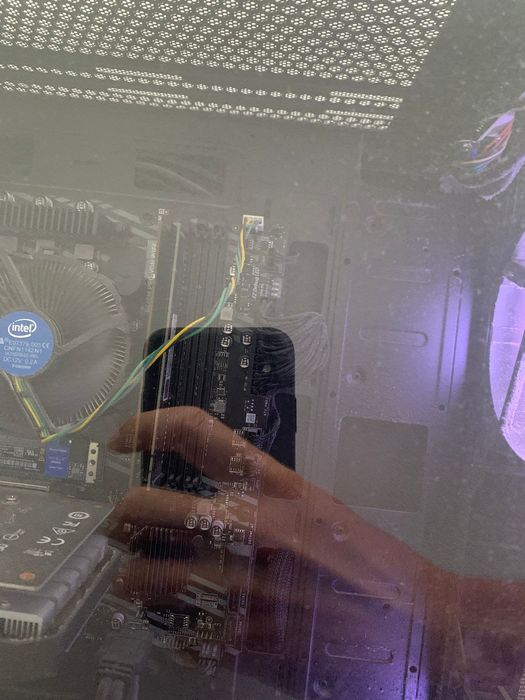 Torre de computador como novo429594198651054085