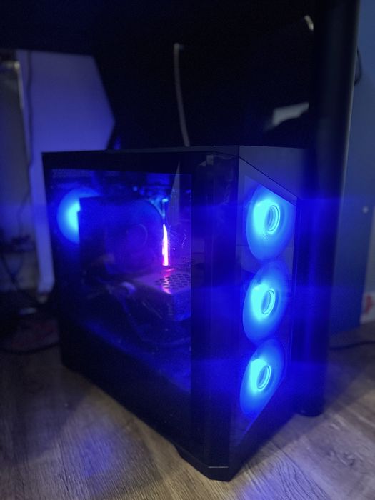 Мощный пк Ryzen 7 7700+RTX 3090 24 GB i для 4K гейммнга,3D и нейросеть