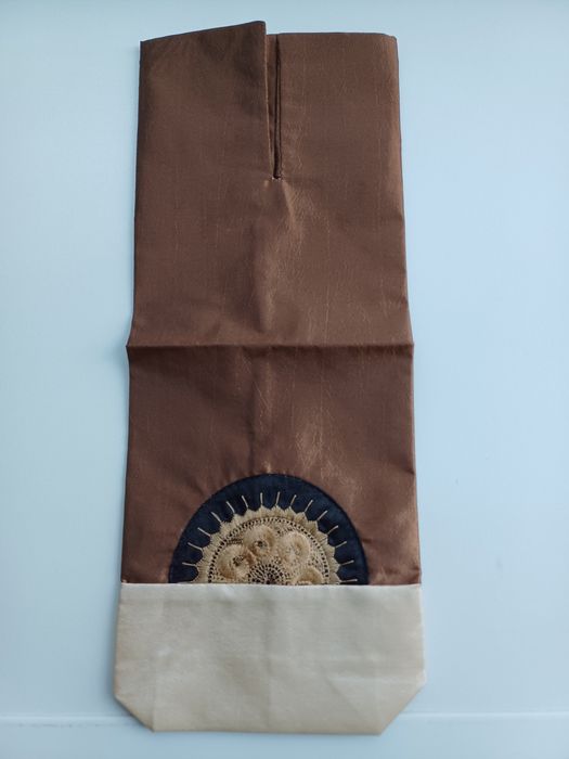 Bolsa/Porta-garrafas de estilo chinês, de cor castanha - NOVA