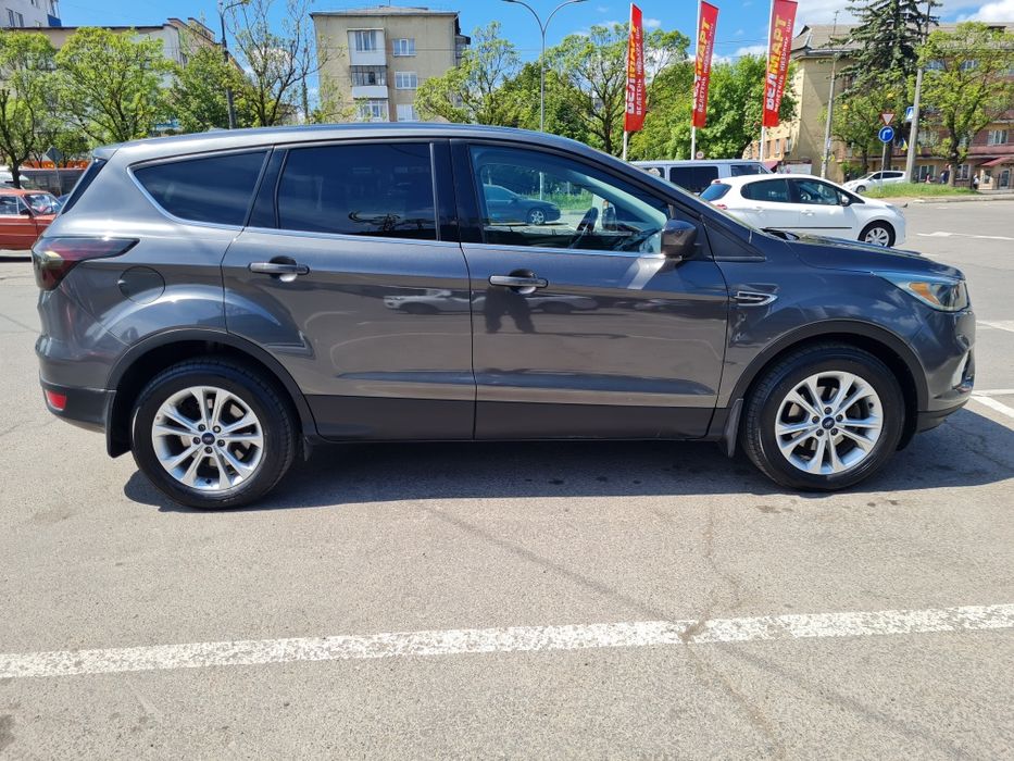 Форд Эскейп Ford Escape