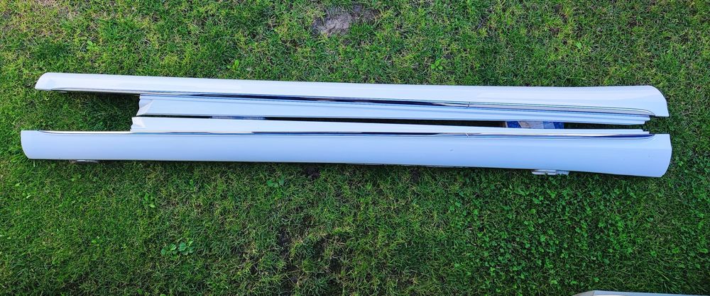 Listwa progu Mercedes w205 progowa chrom listwa boczna