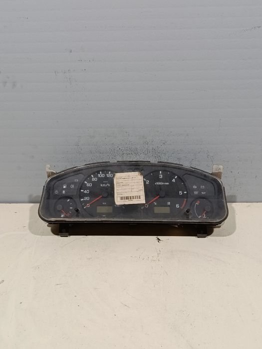 Quadrante / painel de instrumentos NISSAN Primera Sedan (P11)