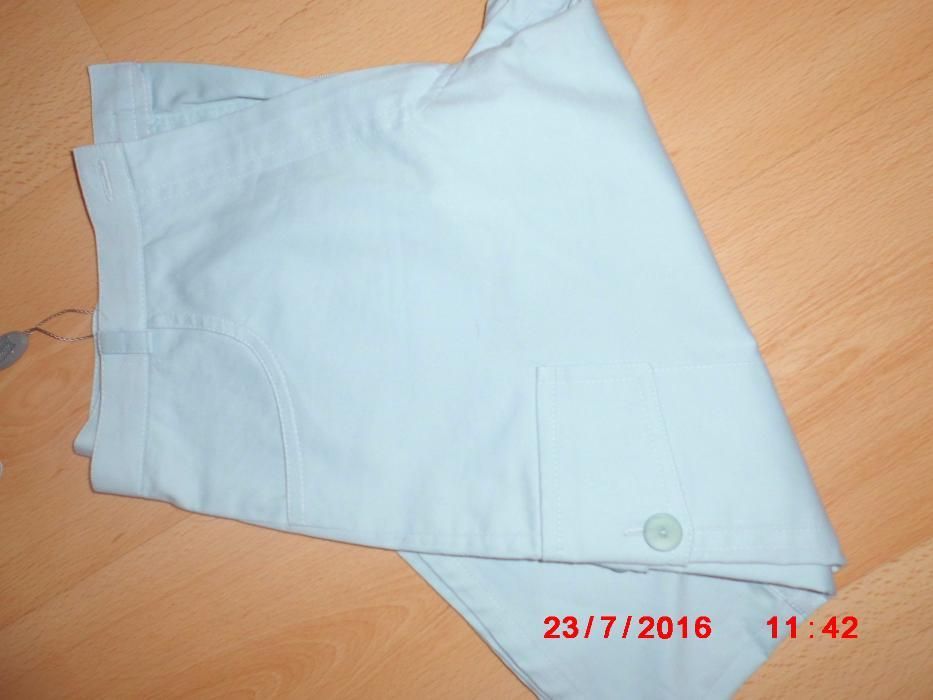 diversas peças de roupa