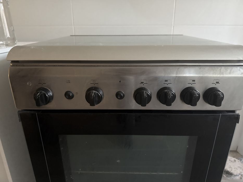 Forno a gás indesit é a gás natural