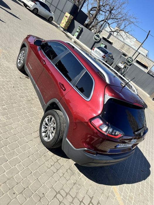 Продам Jeep Cherokee 2019