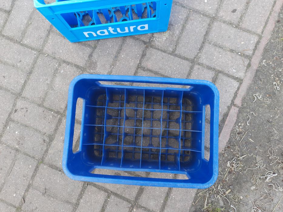 Skrzynki na butelki szklane