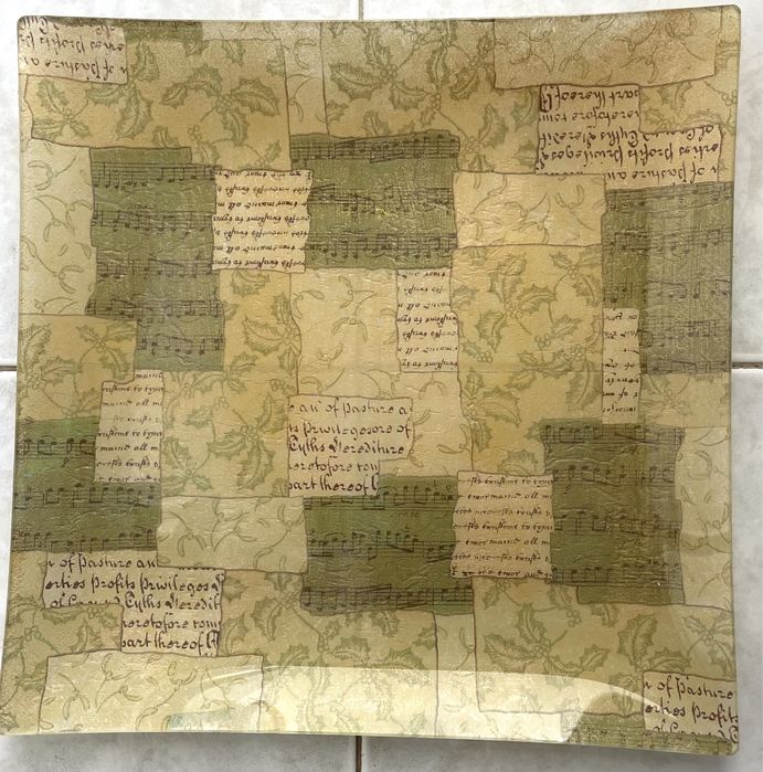 Tabuleiro quadrado de decoupage447168517737041922