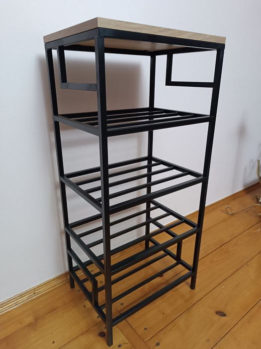 Кований передпокій. Пуф + вішак
Передпокій складається з банкетки і на