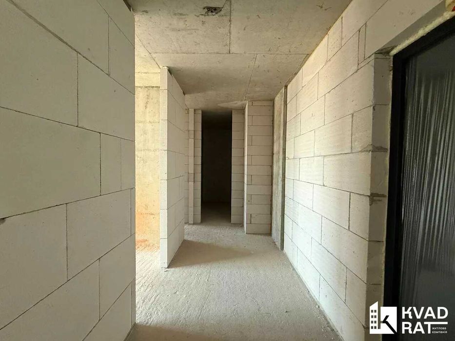 Здана 2-кім біля велесу! Комфортний 5 поверх 820$ м2