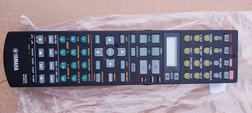 wzmacniacz amplituner  Yamaha RX-V2500 z pilotem ,BDB stan