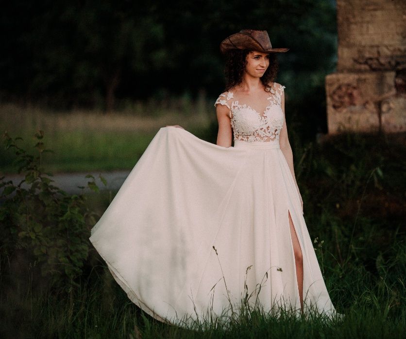 Suknia ślubna MILLA NOVA model SELENA 36