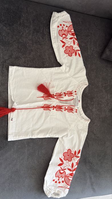 Вишиванка дівчача