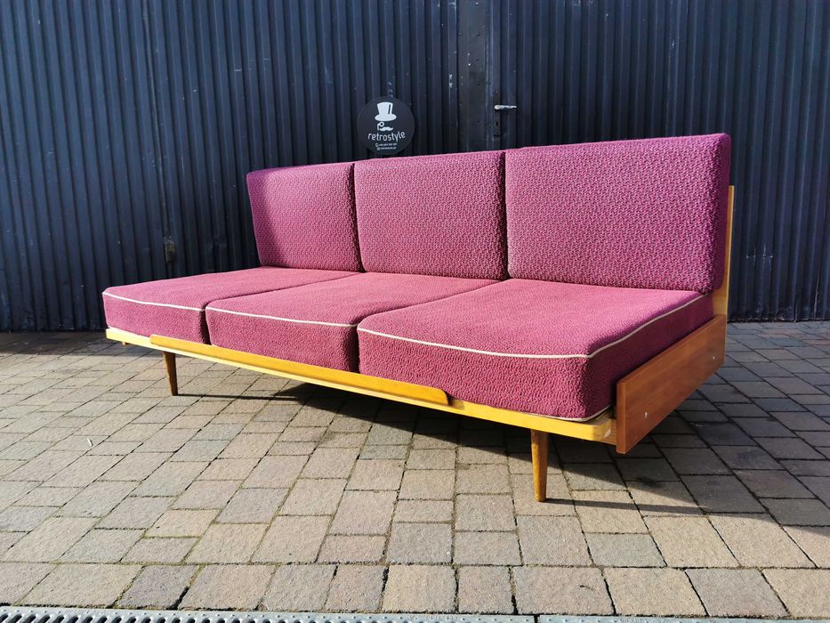 Sofa, kanapa UP Závody Bučovice, Czechosłowacja '60 Design, PRL, Retro