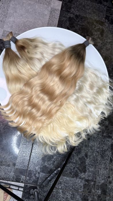 Натуральне словʼянське волосся хвиля хвилясте блонд омбре густі кінці