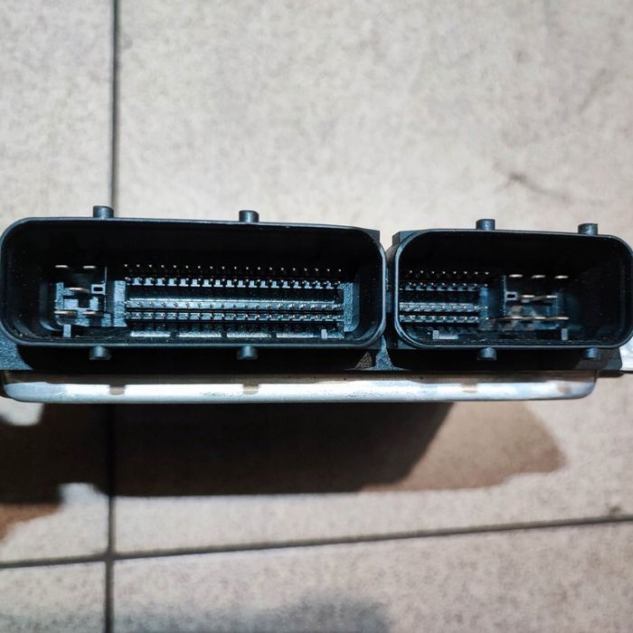 Sterownik Komputer Silnika Audi A6 C5 4.2 V8 Asg