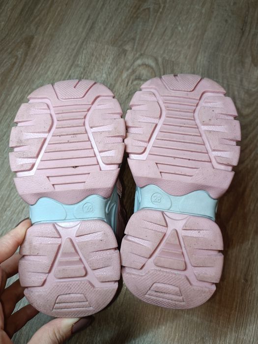 Взуття дитяче зимове