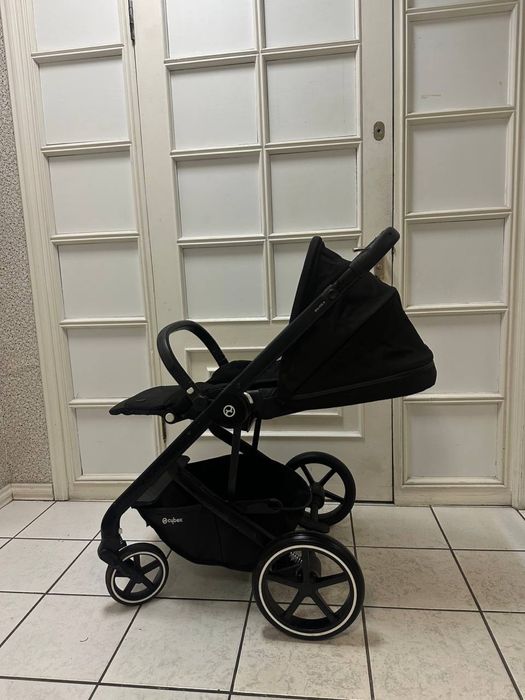 Прогулянкова коляска Cybex Balios
