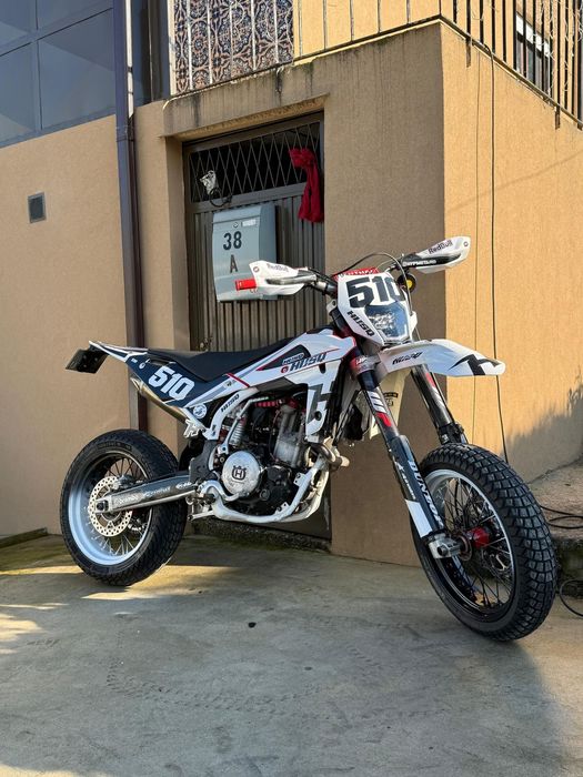 Vendo ou troco por mota de enduro