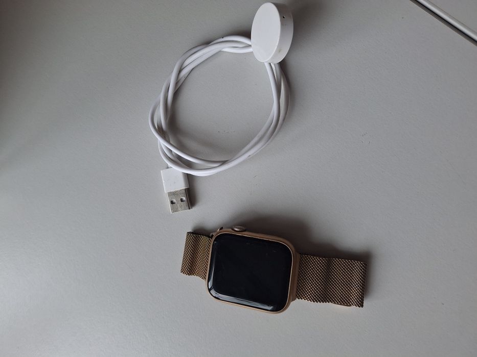 Продаж Apple wotch 8