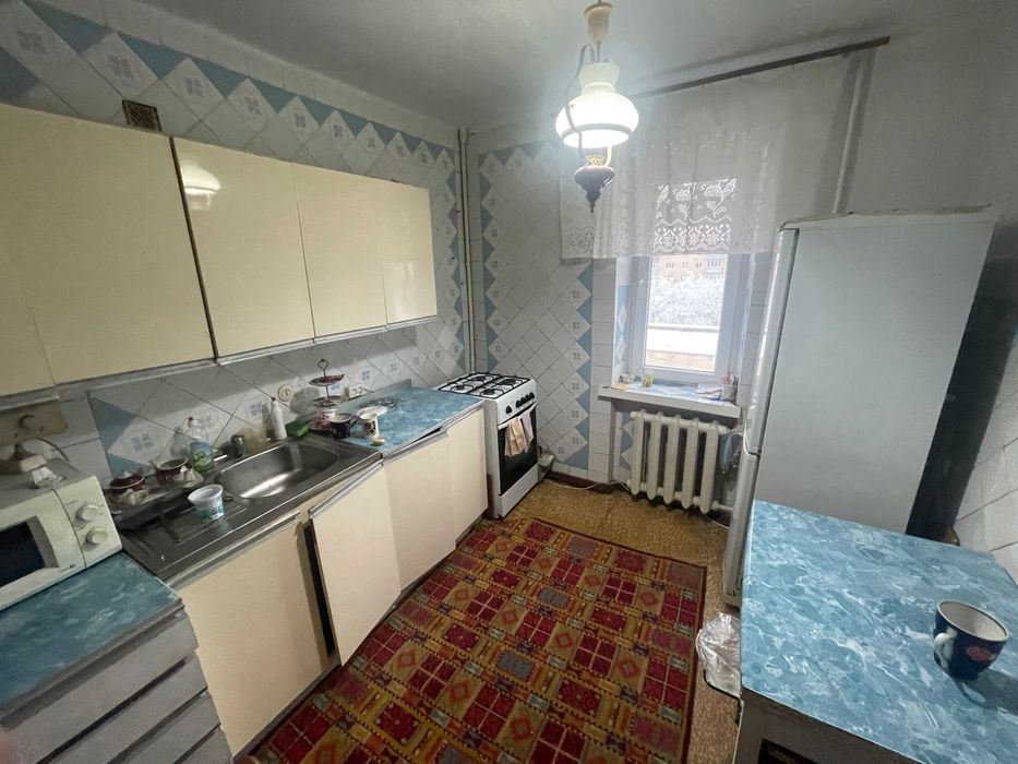 Оренда кімнати в трикімнатній квартирі на підселення, м-н жовтневий