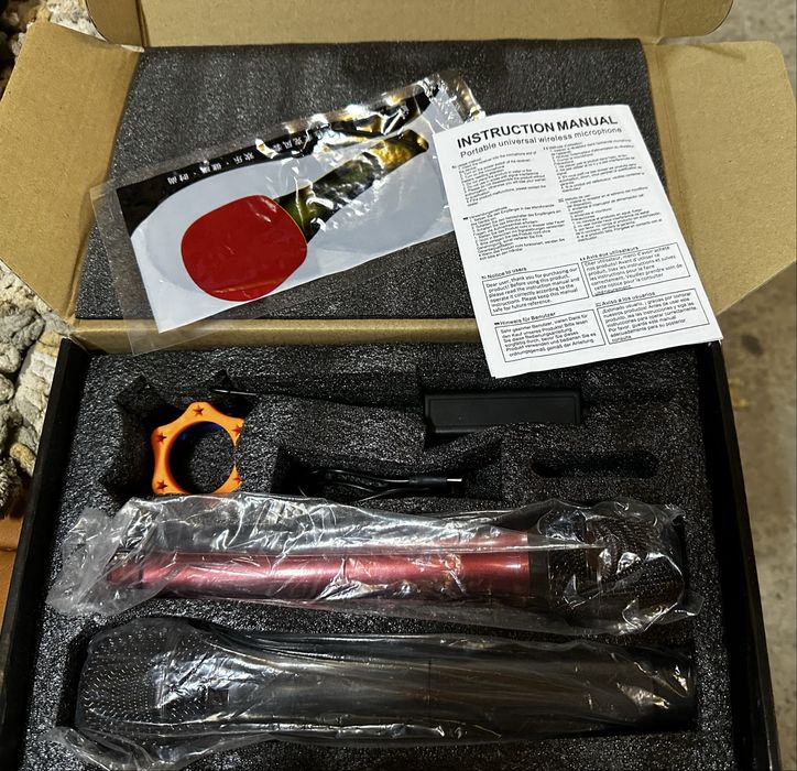 Бездротові професійні мікрофони HUACAM з приймачем